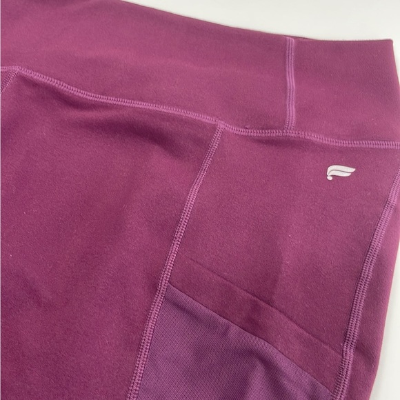 Fabletics High-Waisted PowerHold 7/8 Leggings in maroon SzS SMALL Mesh - Picture 9 of 12